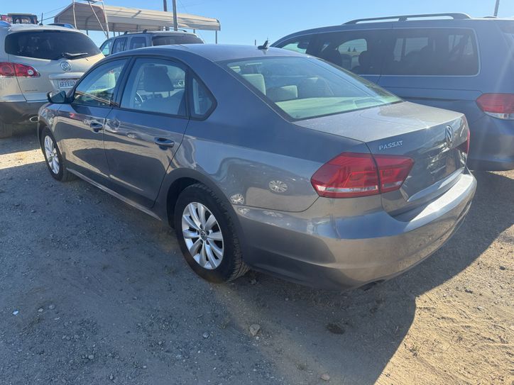 Used 2013 Volkswagen Passat 2.5 S FWD image 9