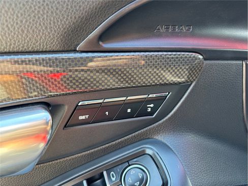 Used 2018 Porsche 911 Targa 4 GTS image 23