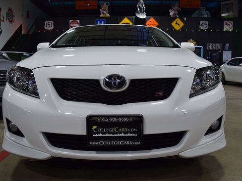 Used 2010 Toyota Corolla S image 10