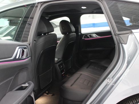 Used 2023 BMW i4 eDrive35 image 40