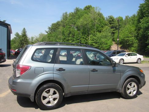 Used 2011 Subaru Forester 2.5X AWD/4WD image 7