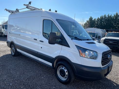 Used 2018 Ford Transit 250 image 6