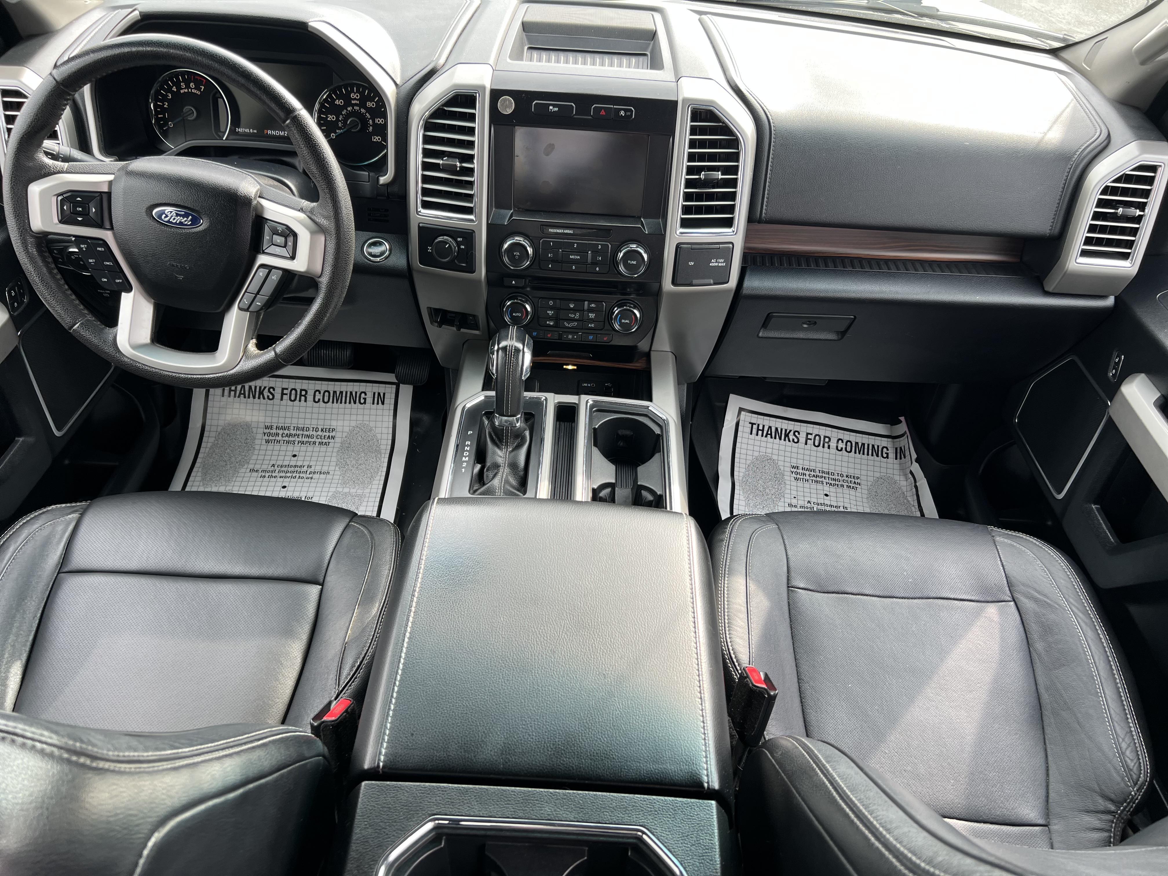 Used 2015 Ford F150 Lariat RWD image 3