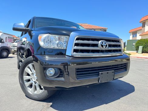 Used 2011 Toyota Sequoia Limited image 13