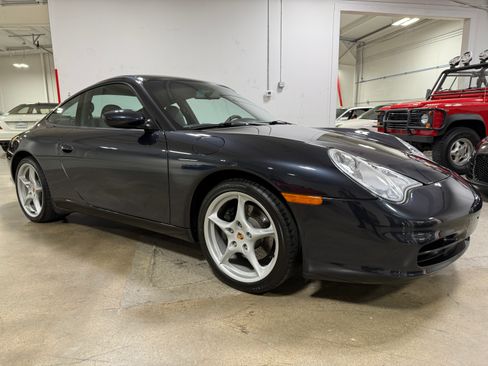 Used 2004 Porsche 911 Coupe 2 wheel drive image 2