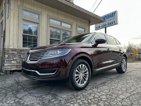 Used 2017 Lincoln MKX Reserve image 1