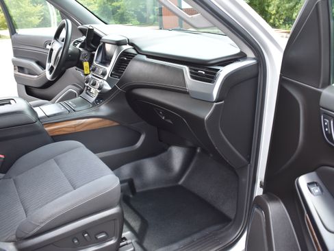 Used 2019 Chevrolet Tahoe 4WD image 26