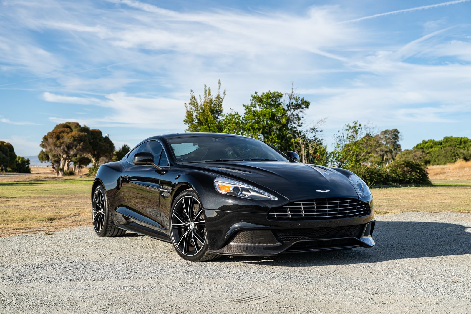 Used 2014 Aston Martin Vanquish Coupe RWD image 25