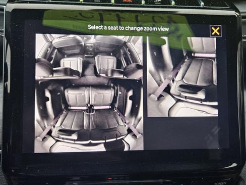 Used 2023 Jeep Grand Cherokee L Limited image 14