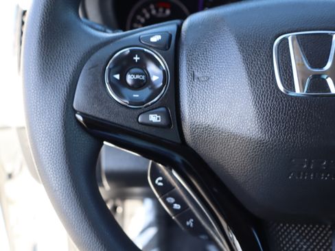 Used 2016 Honda HR-V EX image 23