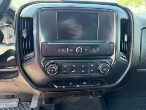 Used 2018 GMC Sierra 2500 4x4 Crew Cab image 16