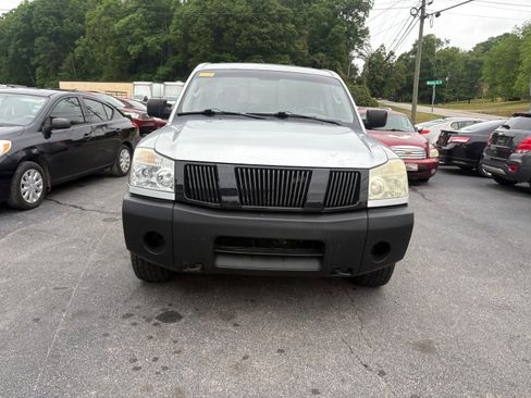 Used 2004 Nissan Titan 4x4 Crew Cab image 3