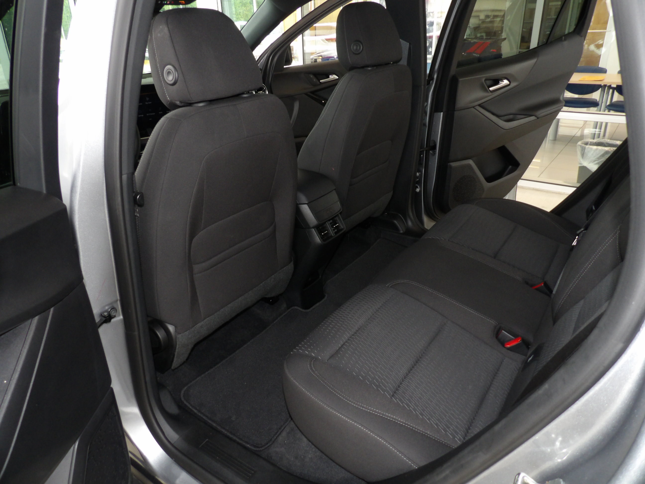 Used 2026 Chevrolet Equinox FWD LT w/ 1LT image 15