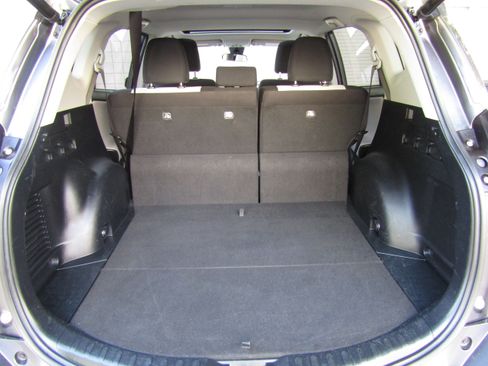 Used 2017 Toyota RAV4 XLE image 11