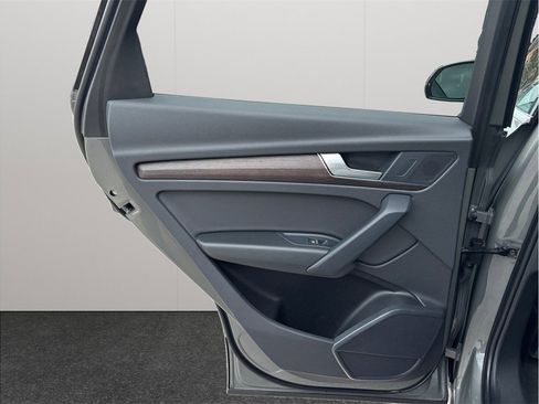 Used 2023 Audi Q5 2.0T Premium image 40