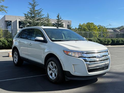Used 2013 Ford Edge SEL image 3