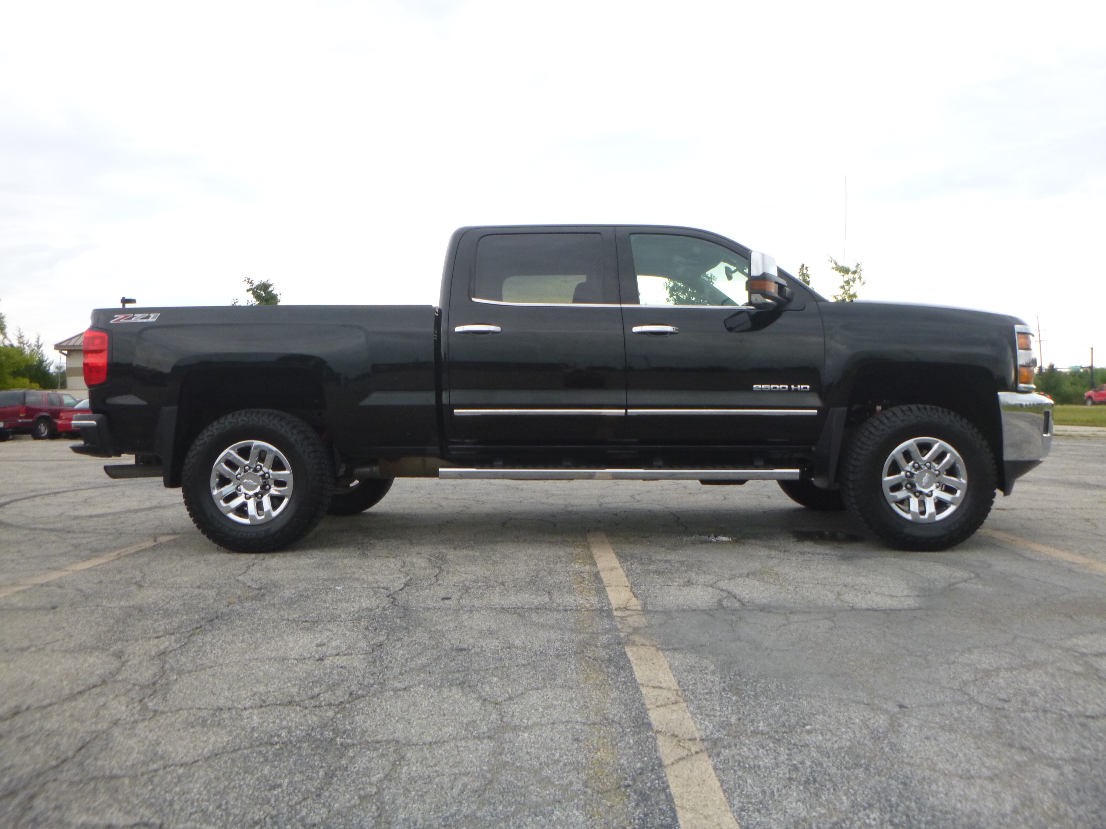 Used 2016 Chevrolet Silverado 2500 4x4 Crew Cab LTZ image 7
