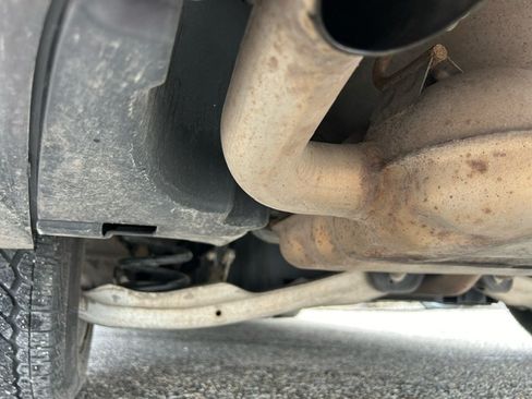 Used 2015 Chrysler 200 Limited image 18