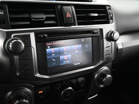 Used 2018 Toyota 4Runner SR5 image 32