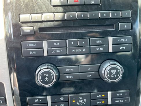 Used 2012 Ford F150 Platinum image 8