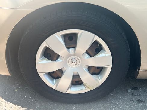 Used 2008 Toyota Camry FWD image 32