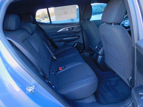 New 2026 Chevrolet Equinox EV LT image 21