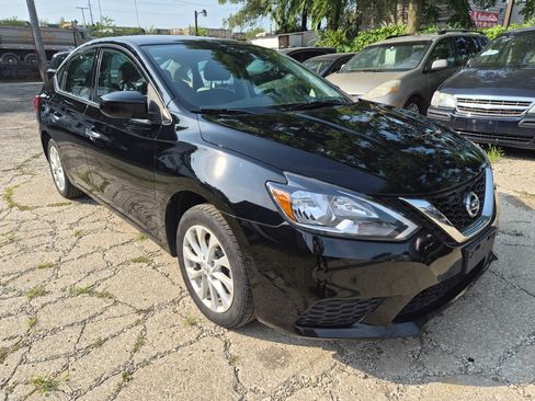 Used 2019 Nissan Sentra SV FWD image 1