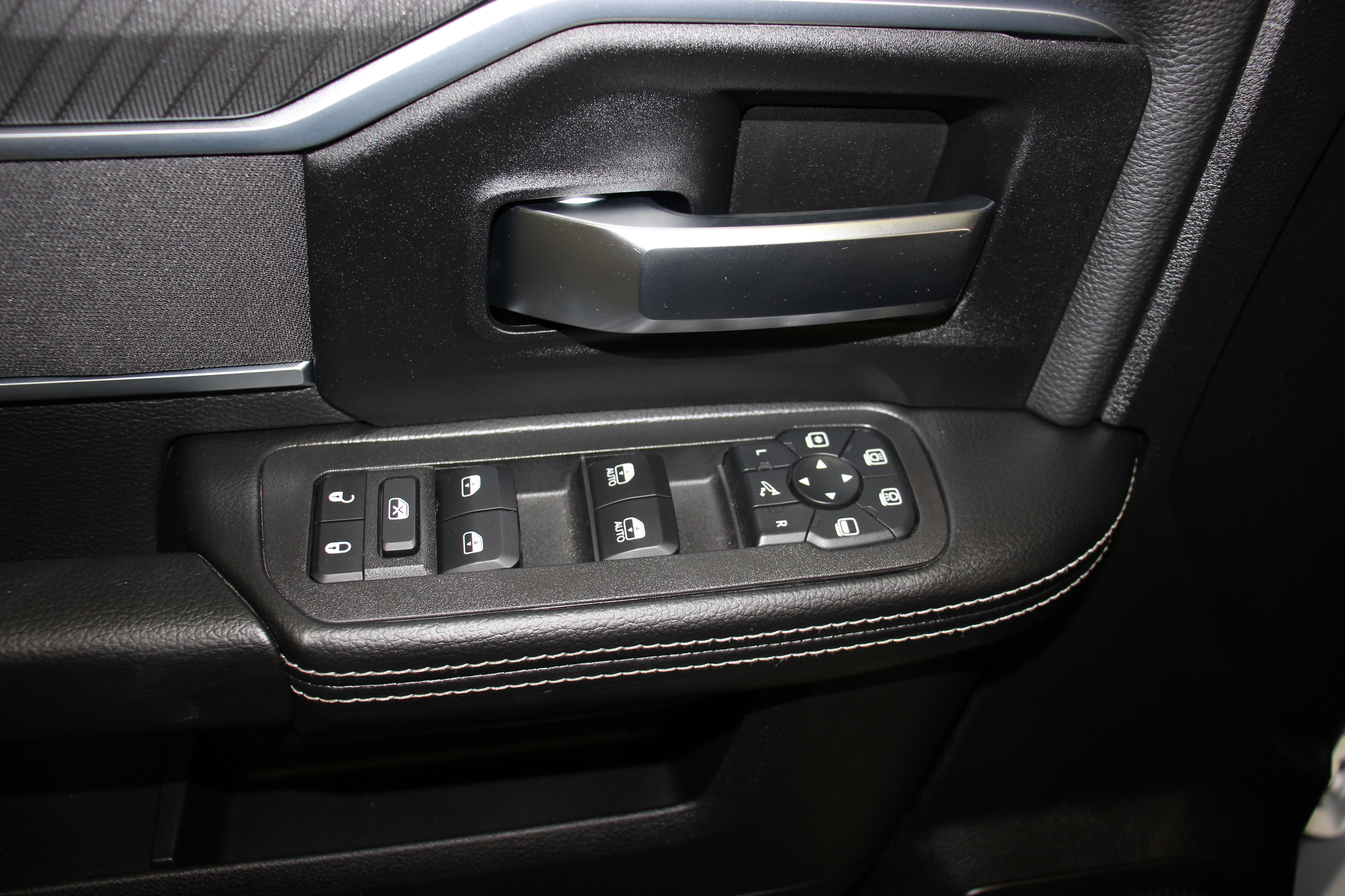Used 2026 RAM 2500 4x4 Crew Cab Big Horn image 22