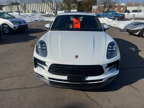 Used 2019 Porsche Macan S image 2