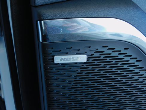 Certified 2025 GMC Acadia Elevation image 5