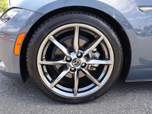 Used 2021 MAZDA MX-5 Miata RF Grand Touring image 29