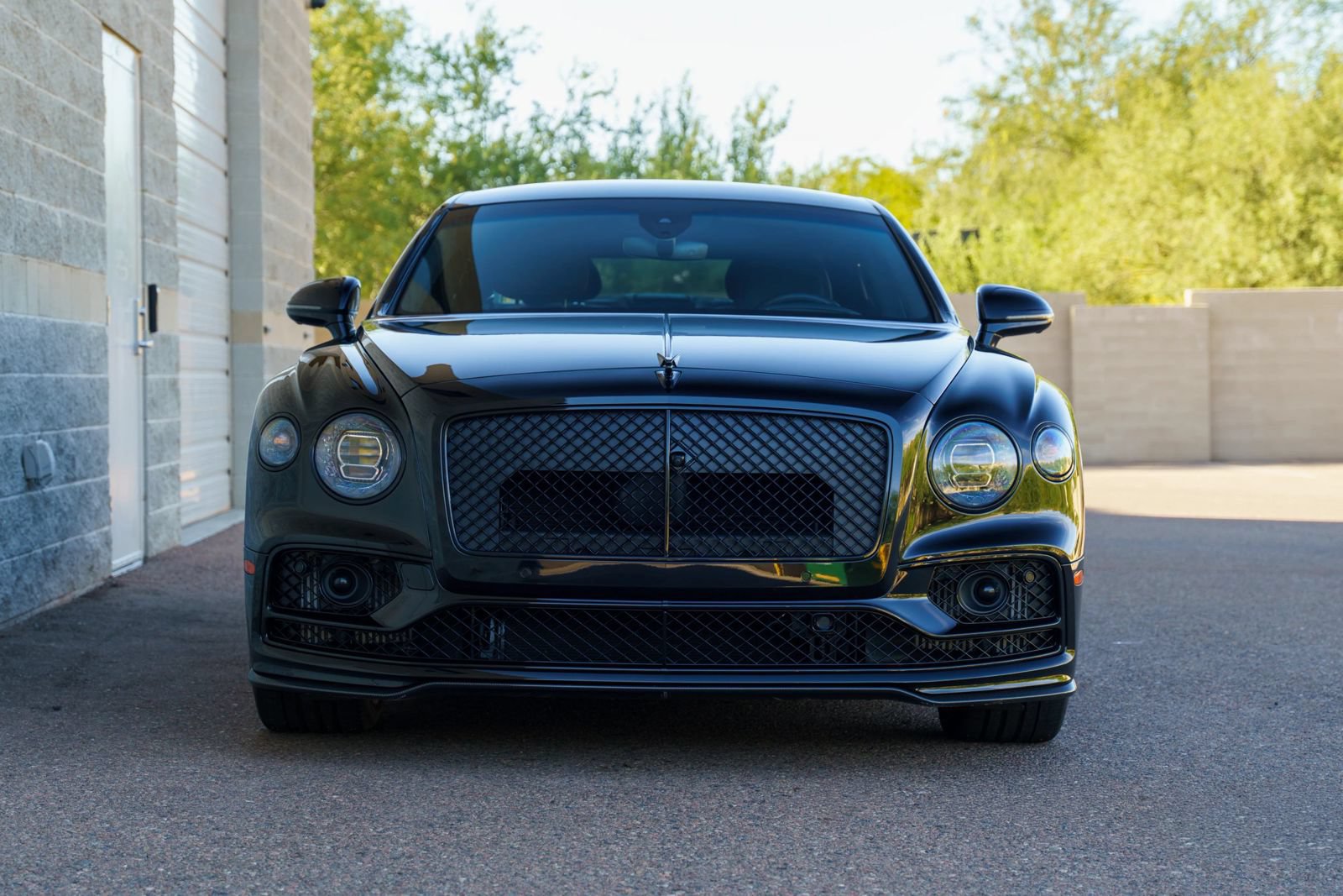 Used 2024 Bentley Flying Spur Flying Spur AWD/4WD image 21
