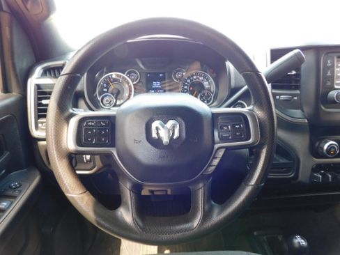 Used 2022 RAM 3500 Tradesman image 12