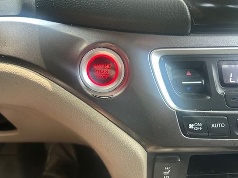 Used 2016 Honda Pilot AWD EX-L image 14