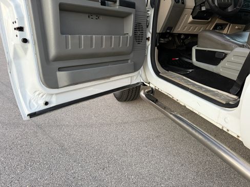 Used 2009 Ford F250 XL image 76