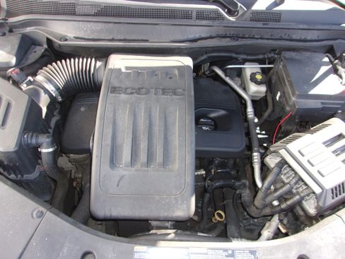 Used 2015 Chevrolet Equinox LS image 8