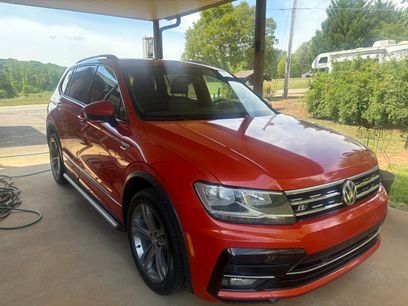 Used 2018 Volkswagen Tiguan FWD
