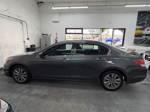 Used 2012 Honda Accord EX Sedan image 7