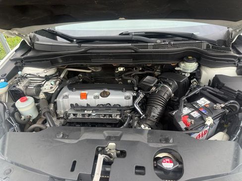 Used 2011 Honda CR-V SE image 8