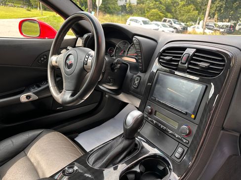 Used 2011 Chevrolet Corvette Grand Sport Convertible w/ 3LT RWD image 13