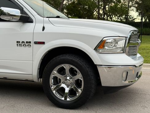 Used 2018 RAM 1500 2WD Crew Cab Laramie image 62