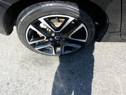 Used 2018 Volvo S60 T5 Dynamic AWD image 10