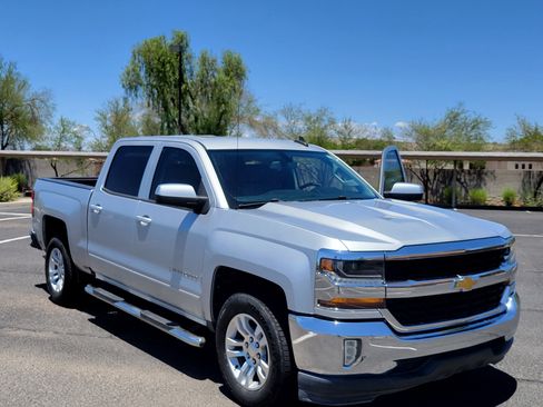 Used 2017 Chevrolet Silverado 1500 LT image 5