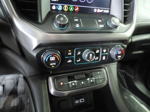 Used 2020 GMC Acadia AWD AT4 image 44