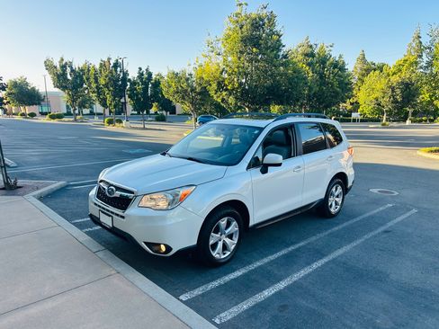 Used 2014 Subaru Forester 2.5i Limited AWD/4WD image 4