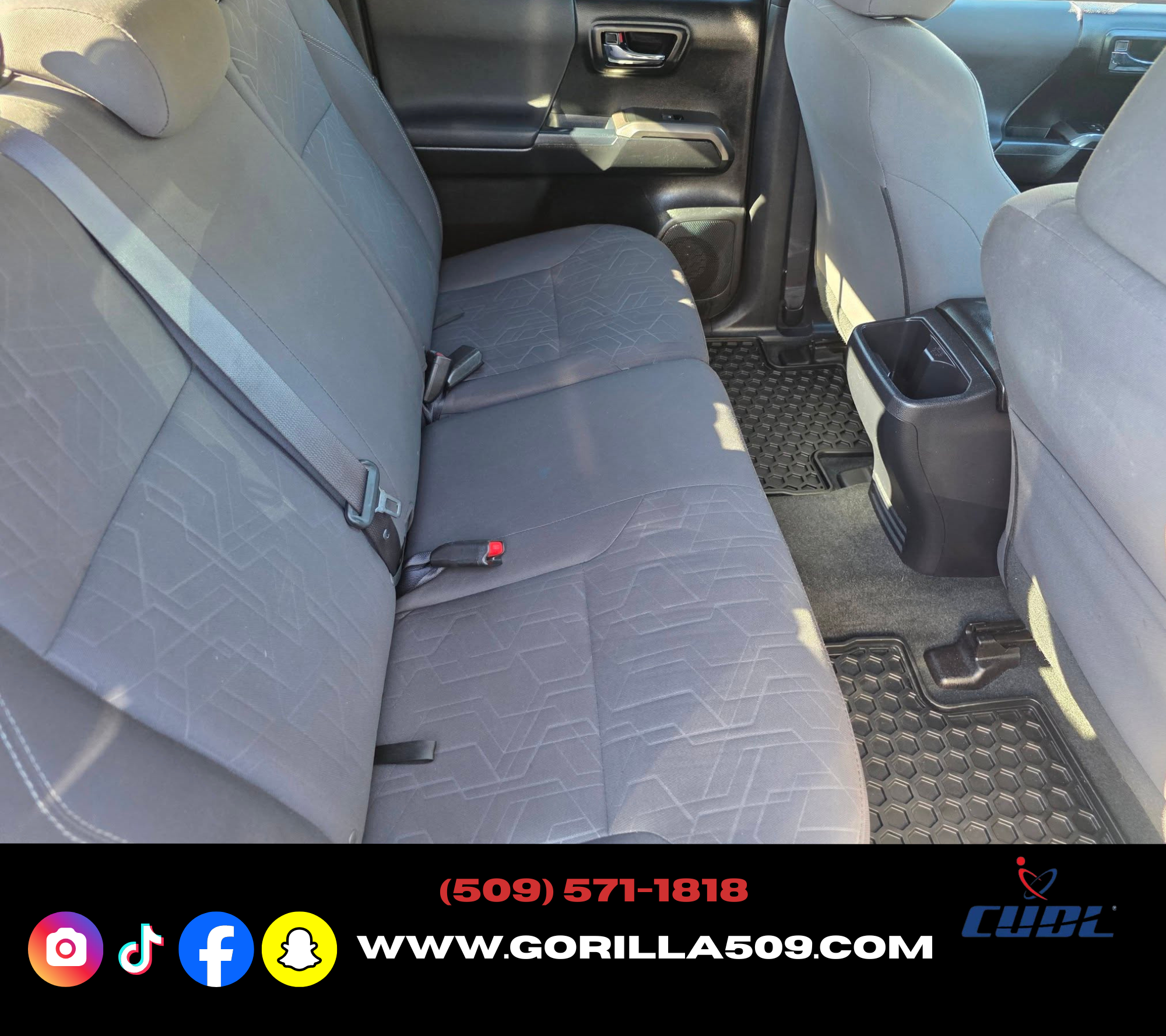 Used 2017 Toyota Tacoma 4x4 Access Cab TRD Off-Road image 17