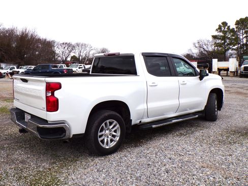 Used 2022 Chevrolet Silverado 1500 LT image 4