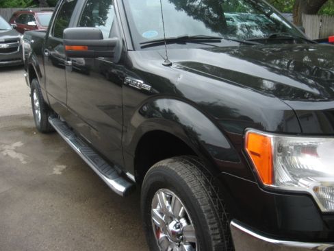 Used 2012 Ford F150 4x4 SuperCrew image 3