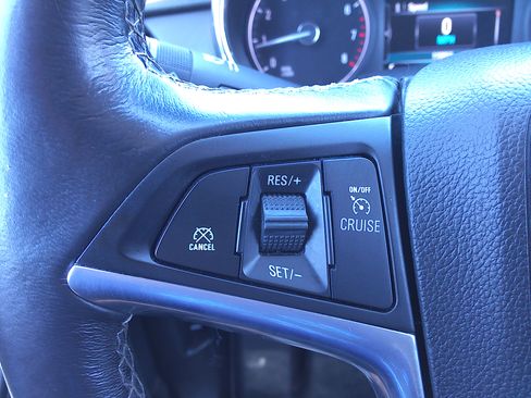 Used 2017 Buick Encore FWD Preferred image 27