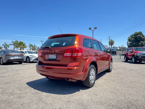 Used 2012 Dodge Journey American Value Package FWD image 8